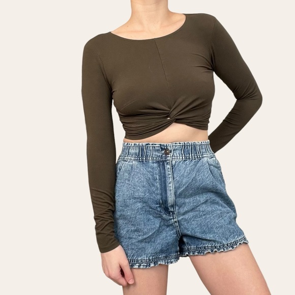 Forever 21 Front Knot Twist Army Green Crop Top 💕 - Picture 3 of 4